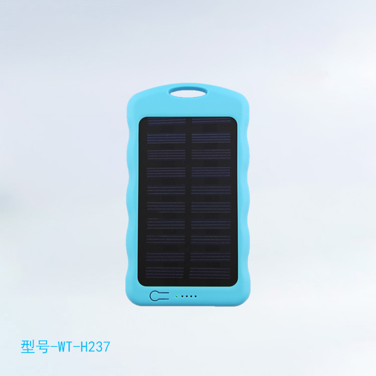 4000mAh 太陽(yáng)能戶外背夾移動(dòng)電源充電寶